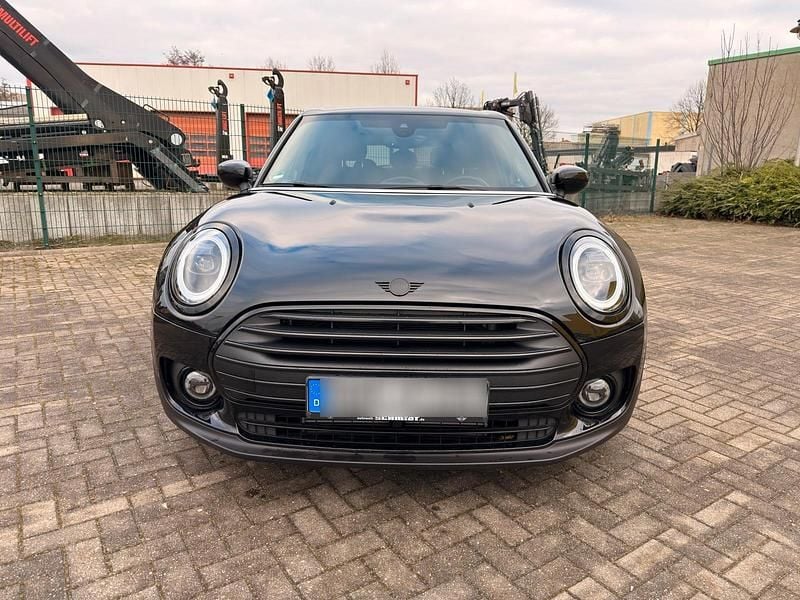 Schwarz Gebraucht 2024 Mini Cooper Clubman Kombi | 27.500 € (Fairer Preis) - Bild 1/4
