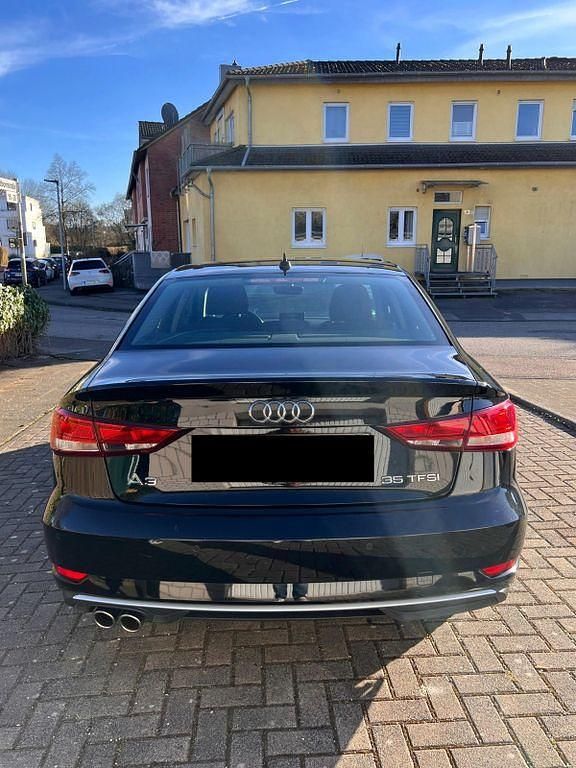 Gebraucht Audi A3 Design 150 PS (110 kW) 2020 Schwarz Limousine