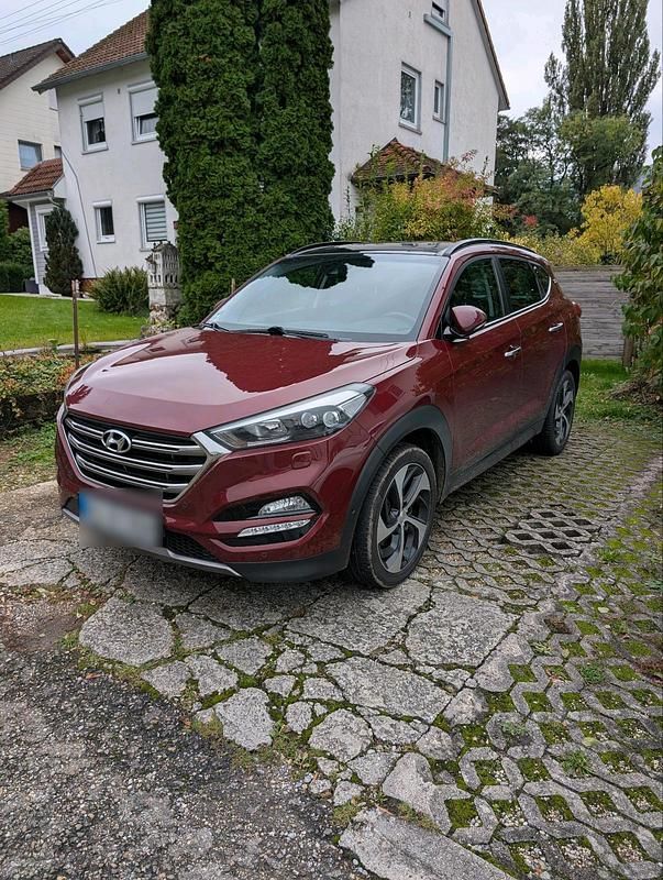 Andere farben Gebraucht 2016 Hyundai Tucson SUV | 16.000 € (Guter Preis) - Bild 1/4