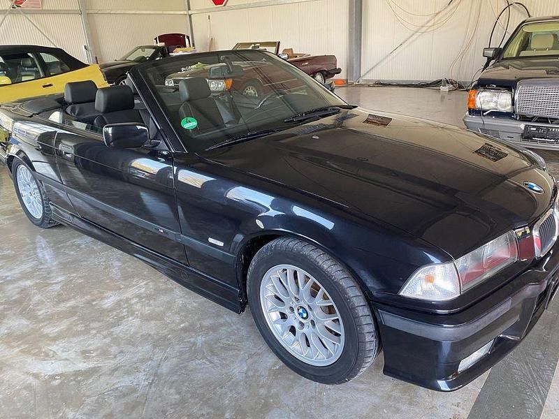 Gebraucht BMW 320 Cabriolet Performance 2000 Schwarz Cabrio