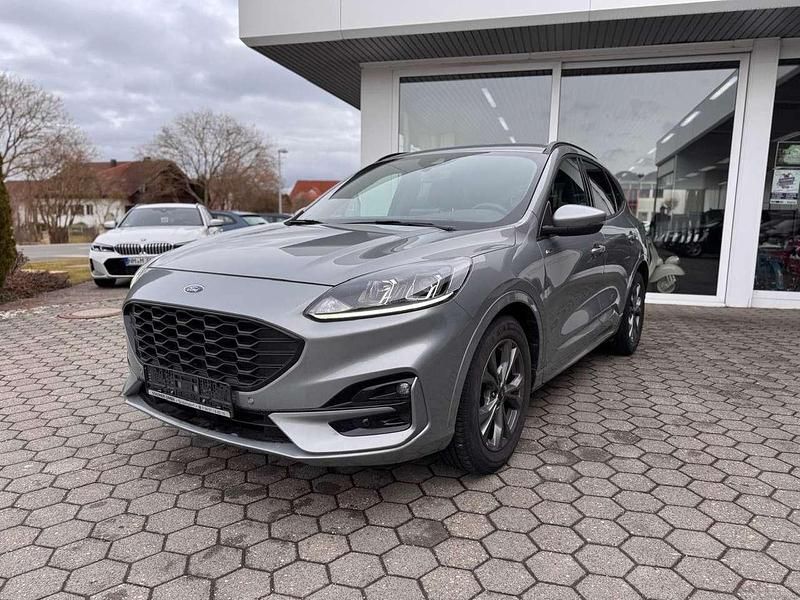 Gebraucht Ford Kuga ST-Line 120 PS (88 kW) 2024 Silber SUV
