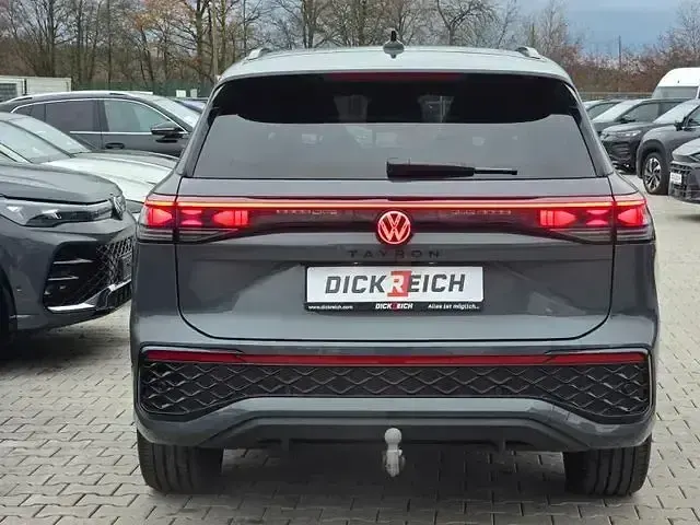 Gebraucht VW Tayron R-line 193 PS (141 kW) 2025 Grau SUV