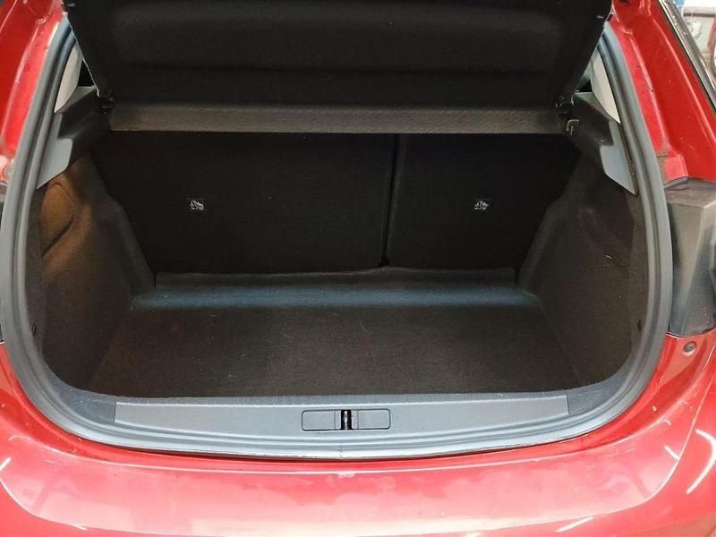 Gebraucht Opel Corsa 75 PS (55 kW) 2024 Chili rot/kardio rot Kleinwagen