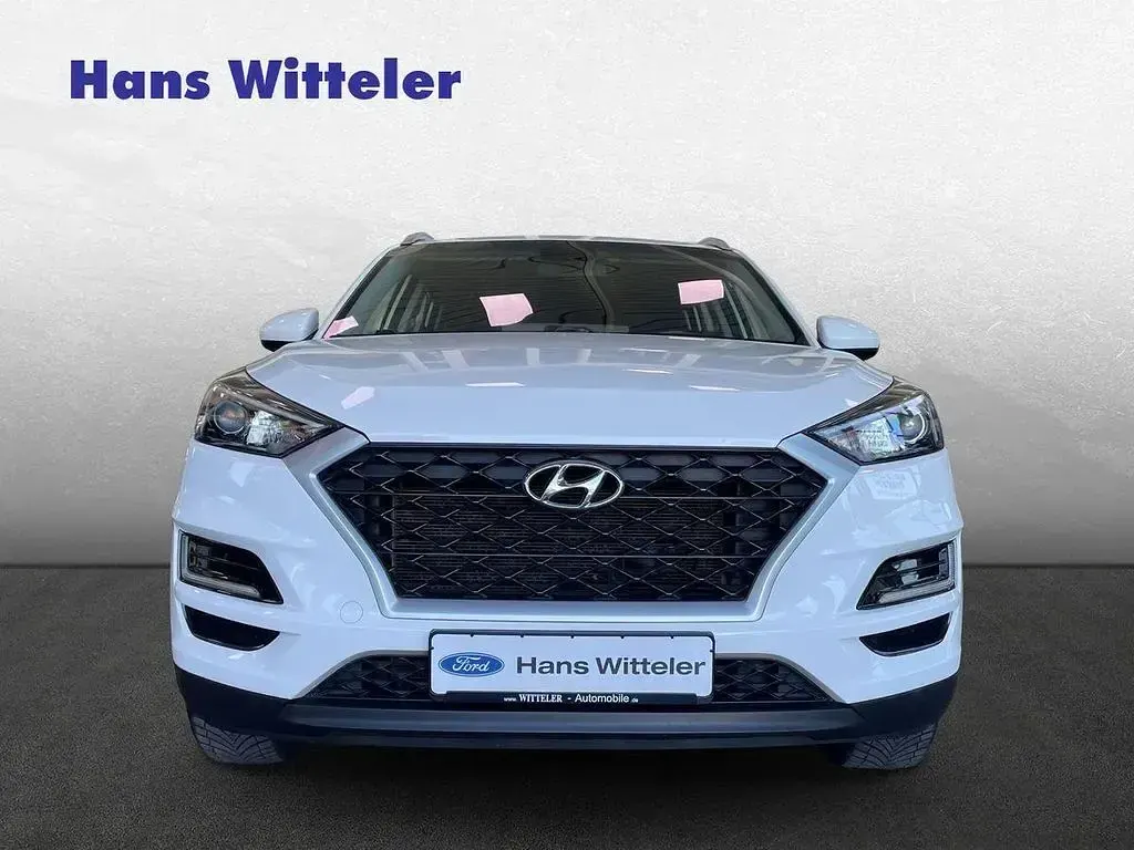 Gebraucht Hyundai Tucson 132 PS (97 kW) 2019 Polar white / sol SUV