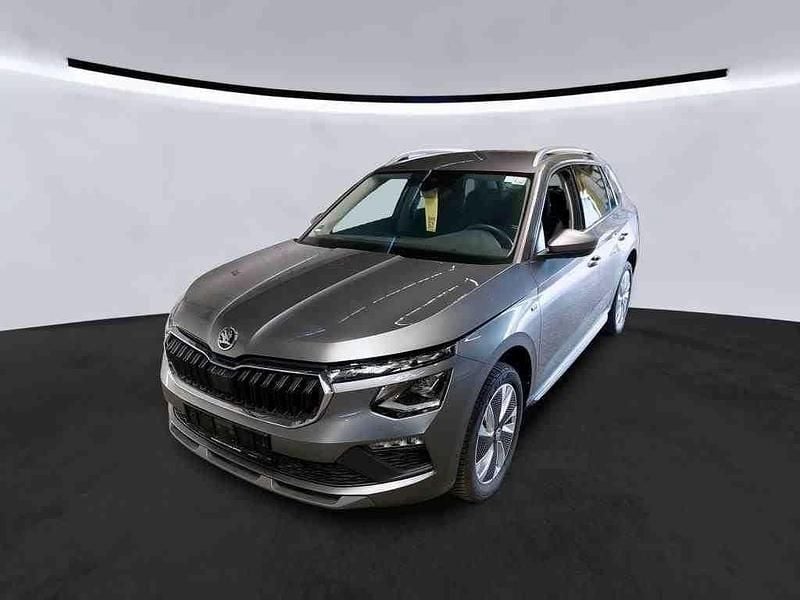 Grau Gebraucht 2024 Skoda Kamiq Selection SUV | 22.590 € (Fairer Preis) - Bild 1/4