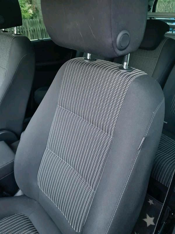 Andere farben Gebraucht 2018 Seat Alhambra Van / Kleinbus | 23.500 € - Bild 1/4