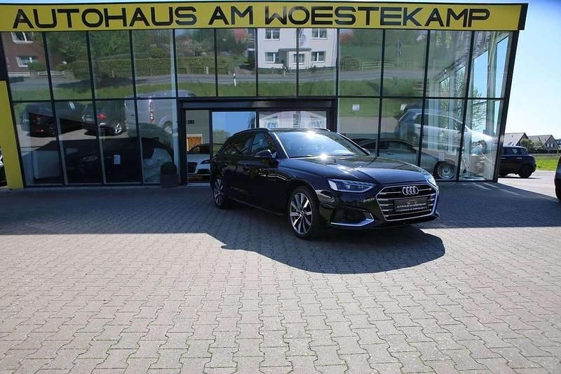 Second-hand Audi A4 Advanced 204 CP (150 kW) 2023 Negru Break