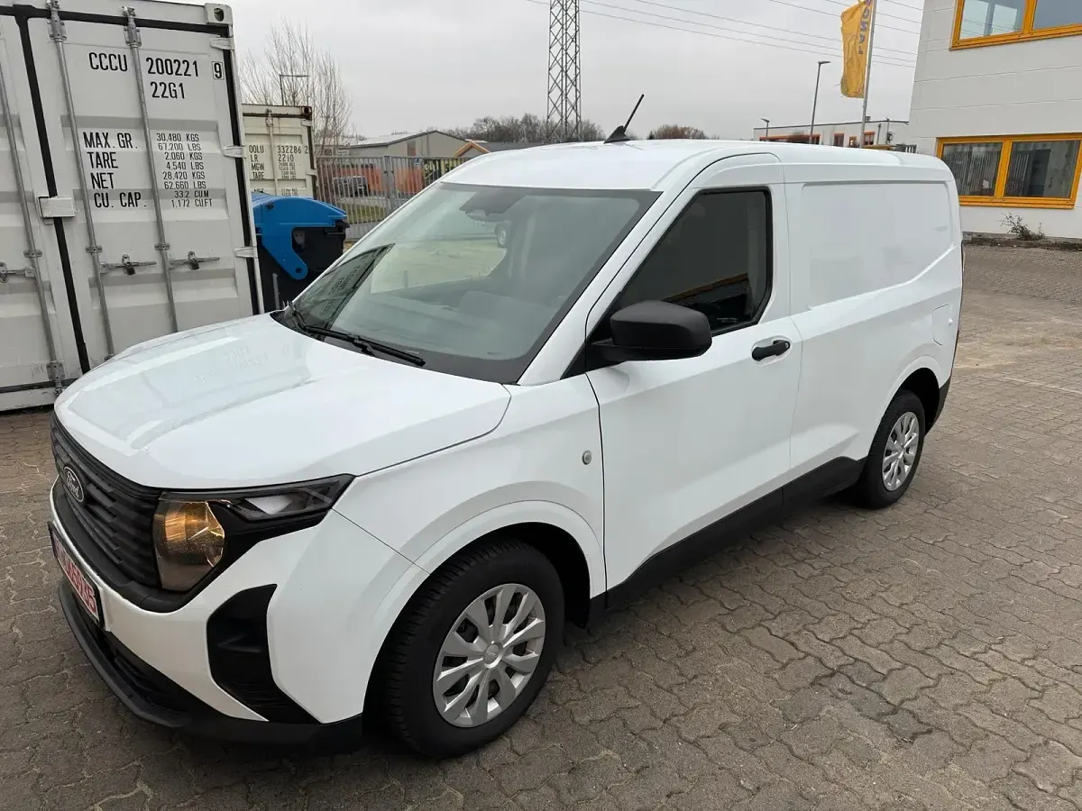 Gebraucht Ford Transit 101 PS (74 kW) 2024 Weiß