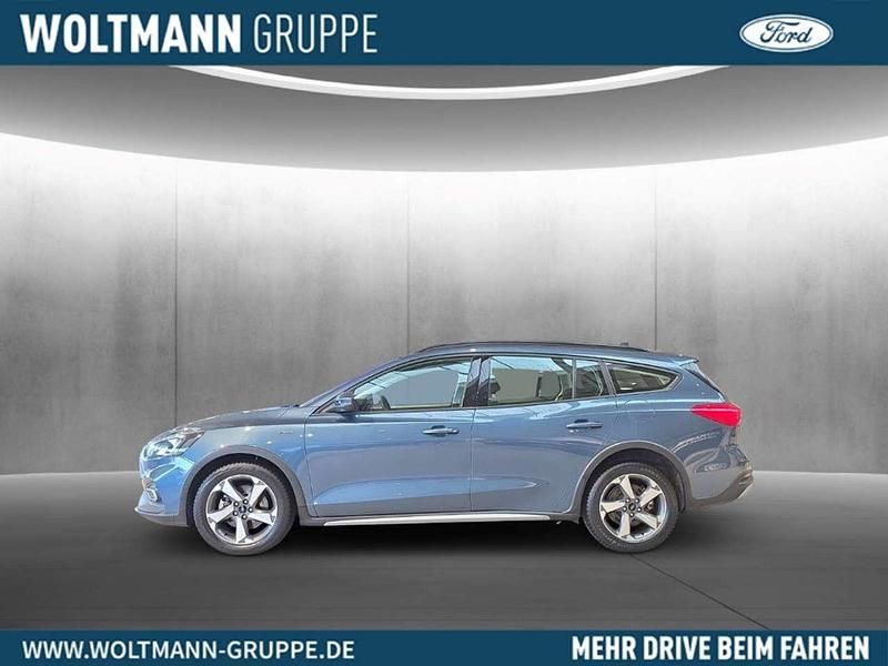Gebraucht Ford Focus Active 125 PS (91 kW) 2021 Blau Kombi
