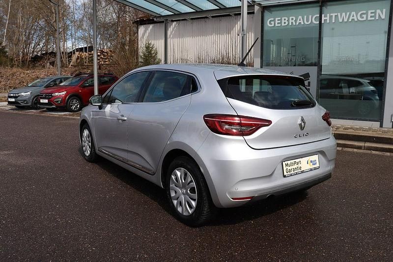 Gebraucht Renault Clio V Intens 101 PS (74 kW) 2020 Silber Limousine