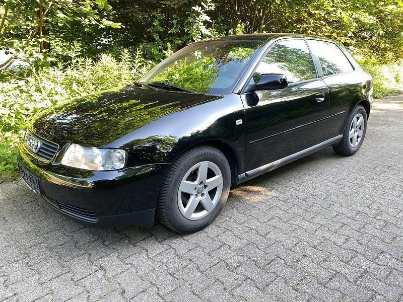 Schwarz Gebraucht 2002 Audi A3 Sport Limousine | 3.950 € (Teuer) - Bild 1/4
