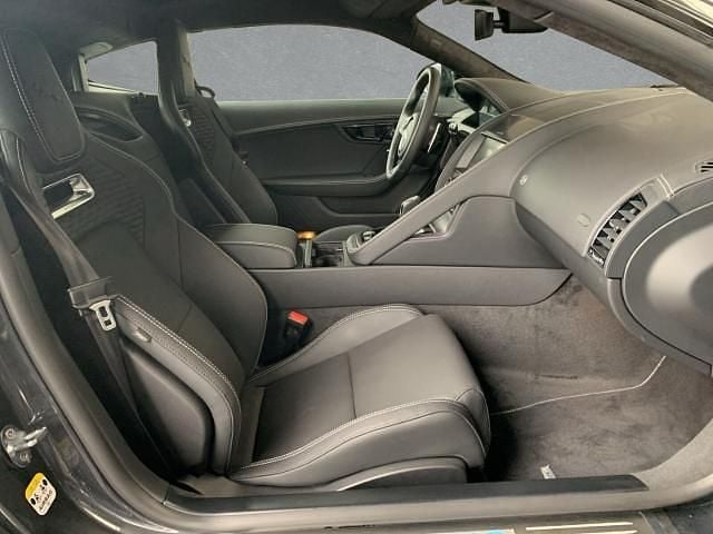 Neu Jaguar F-Type 456 PS (335 kW) 2025 Carpathian grey (grau) Coupé