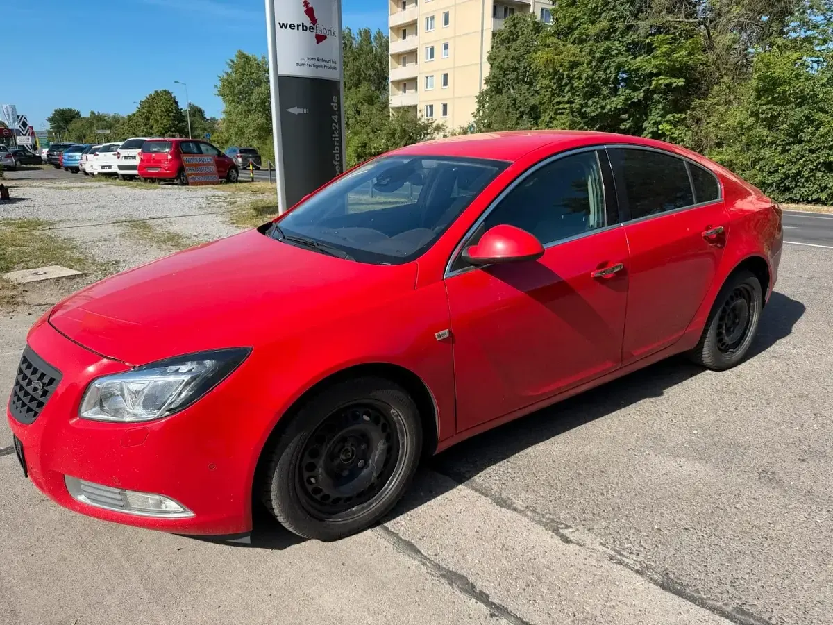 Usata Opel Insignia 160 CV (117 kW) 2012 Rosso Berlina