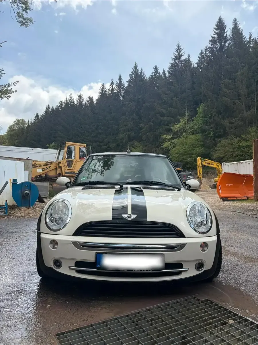 Gebraucht Mini Cooper Cabriolet 115 PS (84 kW) 2008 Beige Cabrio