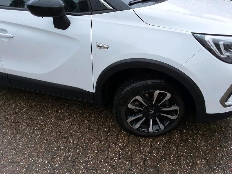 Gebraucht Opel Crossland X 130 PS (95 kW) 2023 Weiß SUV