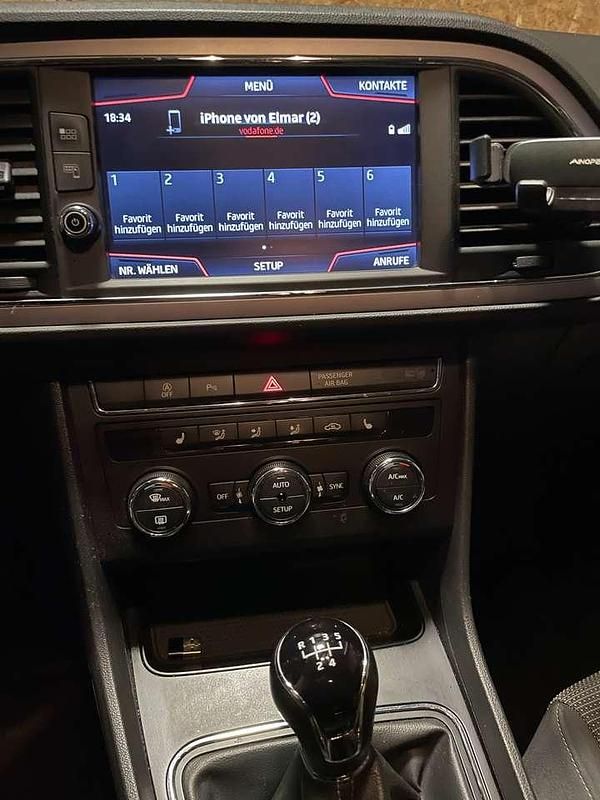 Gebraucht Seat Leon Style 116 PS (85 kW) 2018 Grau Limousine