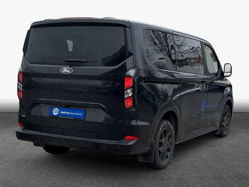 Gebraucht Ford Tourneo Titanium 118 PS (86 kW) 2025 Agate black metallic Van / Kleinbus