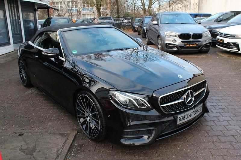 Gebraucht Mercedes E200 184 PS (135 kW) 2019 Schwarz Cabrio