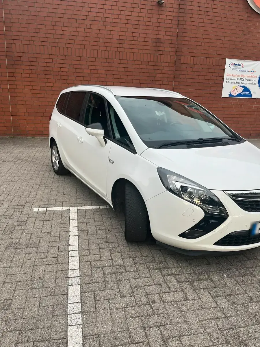Gebraucht Opel Zafira Tourer 131 PS (96 kW) 2015 Weiß Van / Kleinbus