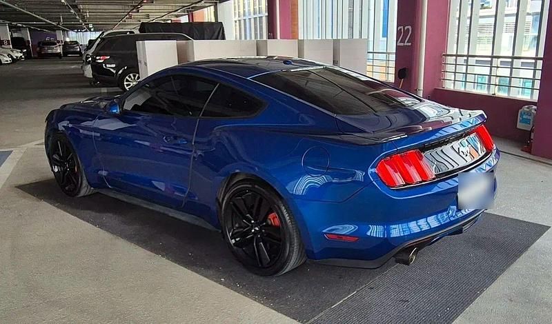 Second-hand Ford Mustang 317 CP (233 kW) 2017 Albastru Coupe