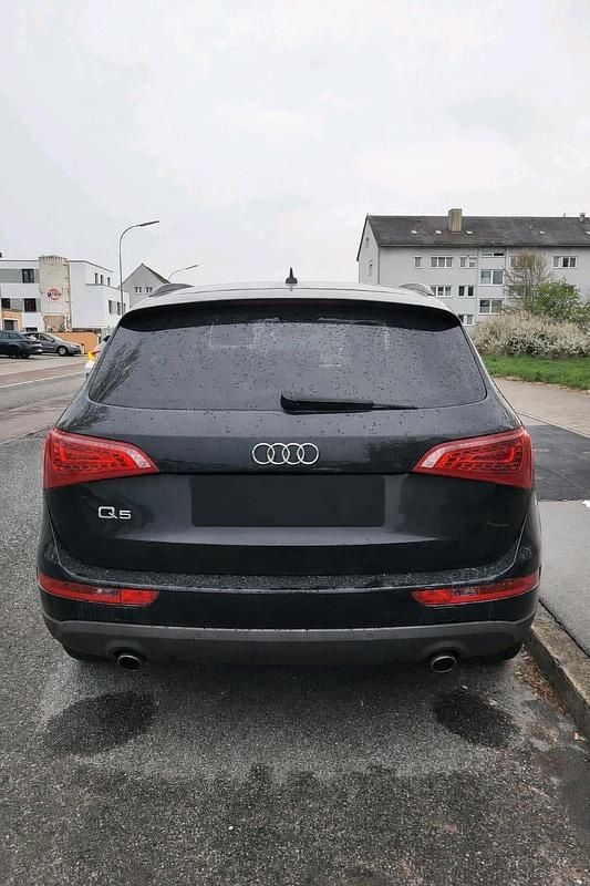 Gebraucht Audi Q5 239 PS (175 kW) 2011 Schwarz SUV