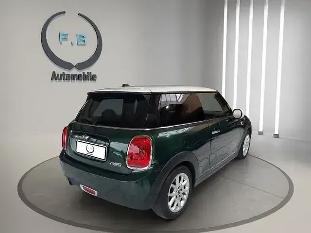 Używany Mini Cooper 136 KM (100 kW) 2017 Zielony Hatchback