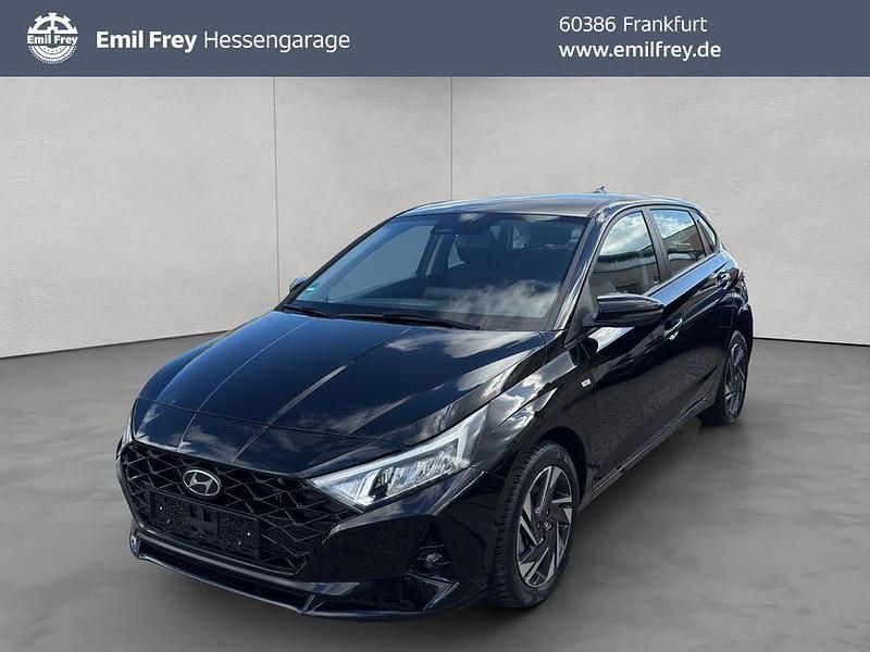 Schwarz Gebraucht 2023 Hyundai i20 Trend Limousine | 17.750 € (Fairer Preis) - Bild 1/4