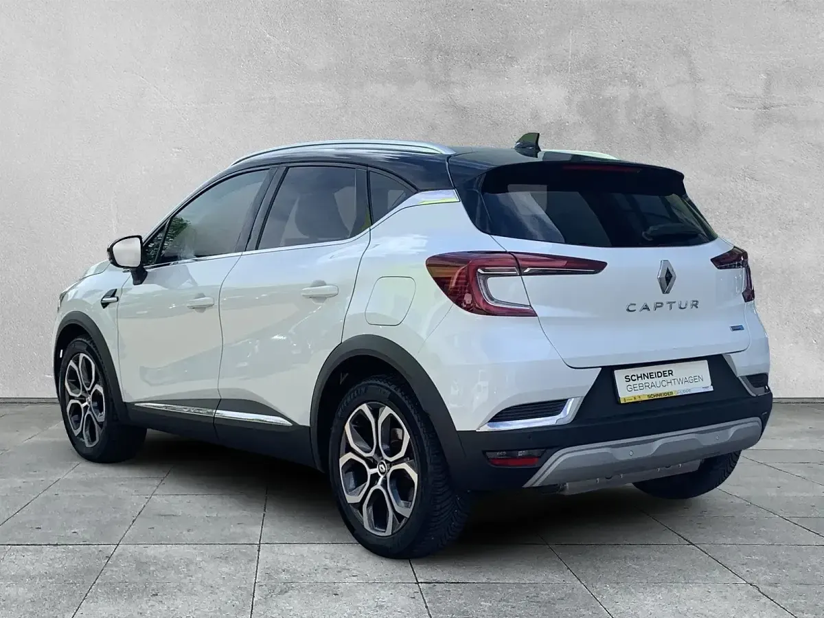 Gebraucht Renault Captur Intens 91 PS (66 kW) 2022 Perlmuttweiß SUV