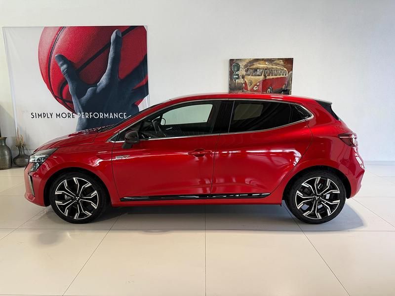 Gebraucht Mitsubishi Colt Diamant Edition 143 PS (105 kW) 2024 Sunrise rot metallic Limousine