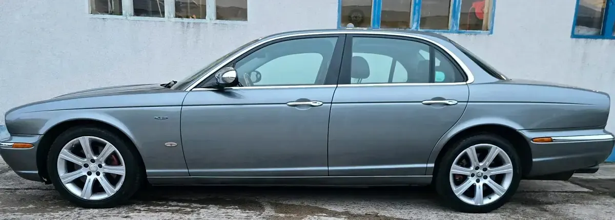 Gebraucht Jaguar XJ8 207 PS (152 kW) 2005 Grün Limousine