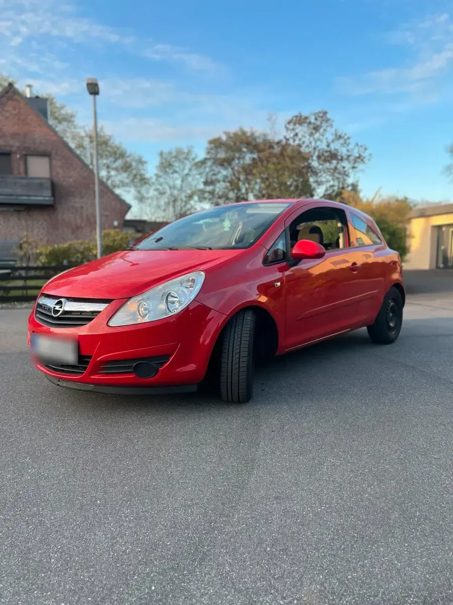 Używany Opel Corsa 80 KM (58 kW) 2007 Czerwony Hatchback