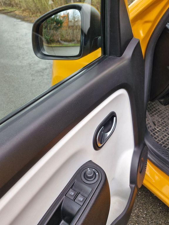 Gebraucht Renault Twingo Intens 73 PS (53 kW) 2019 Orange Kleinwagen