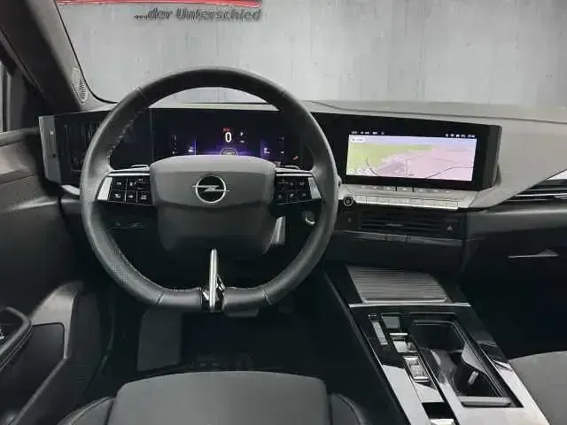 Gebraucht Opel Astra 131 PS (96 kW) 2025 Schwarz Kleinwagen