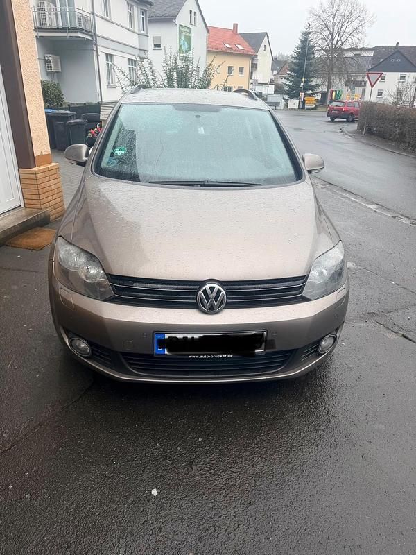 Gebraucht VW Golf Plus Cross 122 PS (89 kW) 2009 Beige Van / Kleinbus