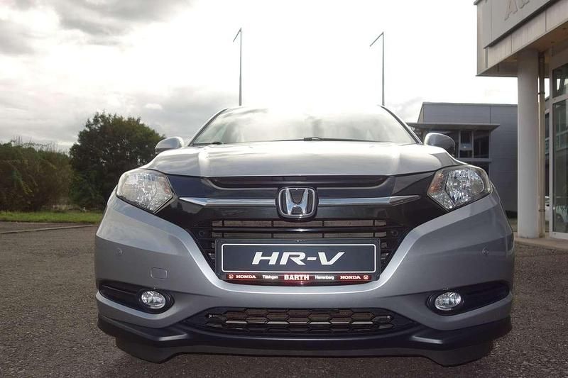 Lunar silver metallic Gebraucht 2018 Honda HR-V Elegance SUV | 13.990 € (Fairer Preis) - Bild 1/4