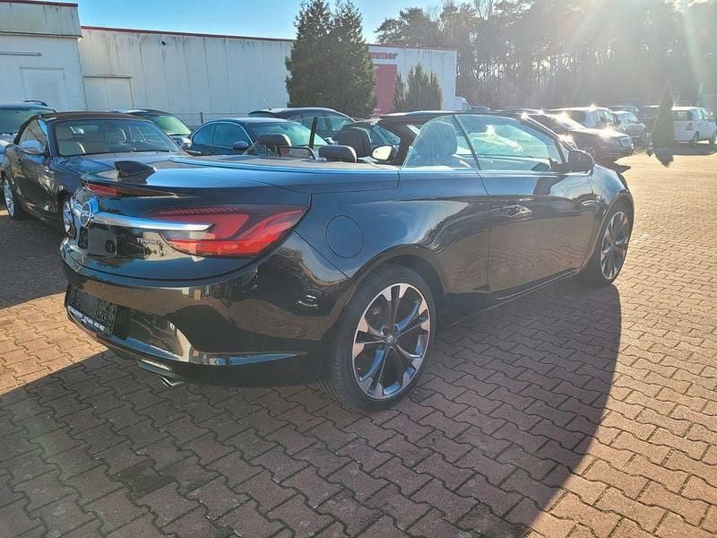 Gebraucht Opel Cascada Active 200 PS (147 kW) 2017 Schwarz Cabrio