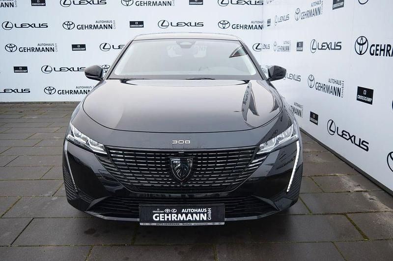 Neu Peugeot 308 Allure 131 PS (96 kW) 2025 Schwarz Limousine