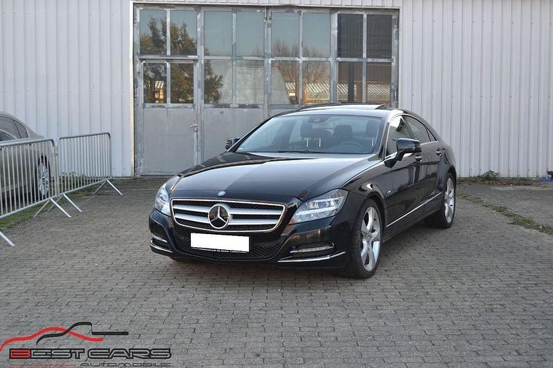 Schwarz Gebraucht 2011 Mercedes CLS350 Limousine | 22.950 € (Fairer Preis) - Bild 1/4