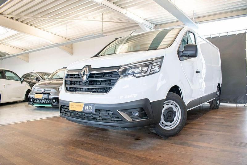 Weiß Neu 2025 Renault Trafic Van | 29.990 € (Superpreis) - Bild 1/4