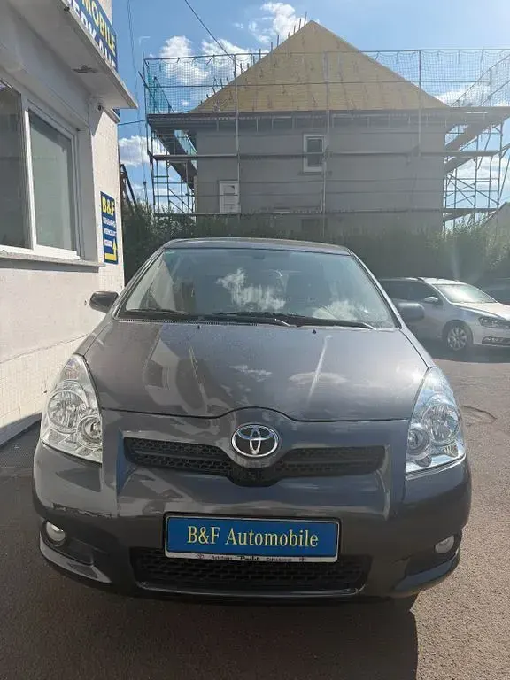 Gebraucht Toyota Corolla Executive 129 PS (94 kW) 2007 Grau Kombi
