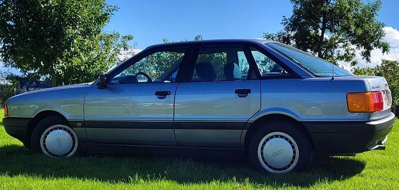 Gebraucht Audi 80 75 PS (55 kW) 1988 Grau Limousine