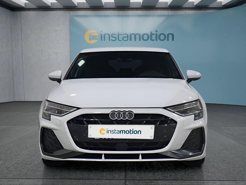 Gebraucht Audi A3 150 PS (110 kW) 2025 Weiß Limousine