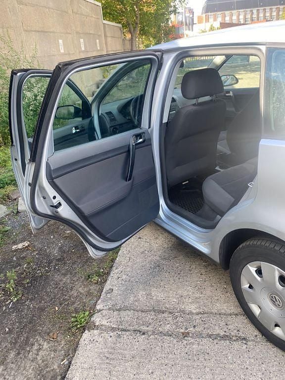 Gebraucht VW Polo Comfortline 64 PS (47 kW) 2005 Silber Kleinwagen