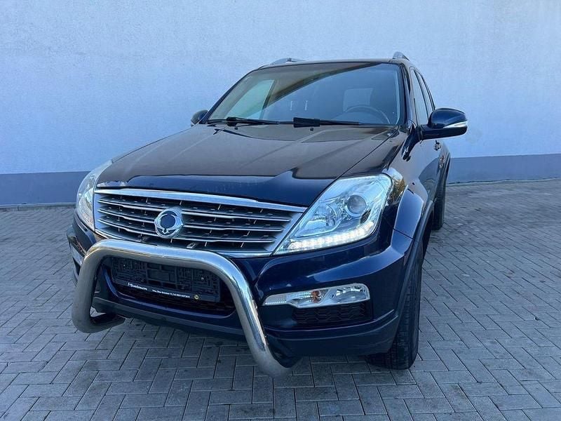 Gebraucht Ssangyong (KGM) Rexton 178 PS (130 kW) 2016 Blau SUV