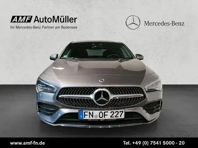 Gebraucht Mercedes CLA200 AMG line 150 PS (110 kW) 2023 Lack mountaingrau Coupé