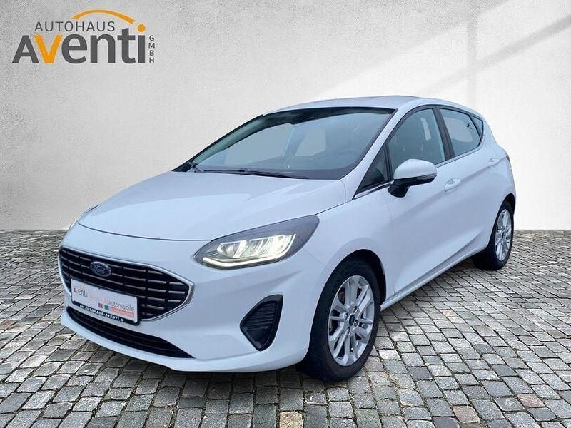 Gebraucht Ford Fiesta Titanium 101 PS (74 kW) 2022 Weiss Kleinwagen