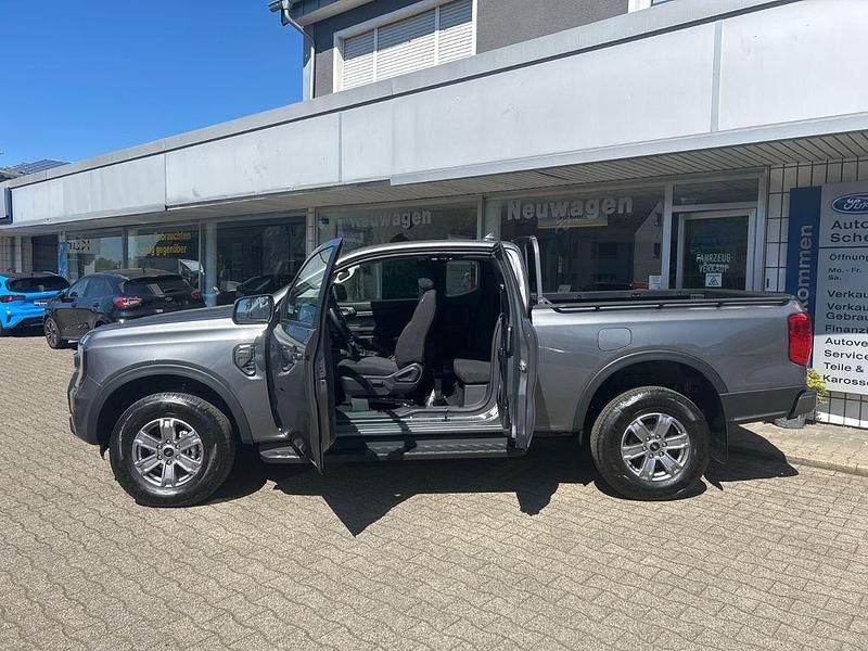 Neu Ford Ranger XLT 170 PS (125 kW) 2026 Grau Pickup