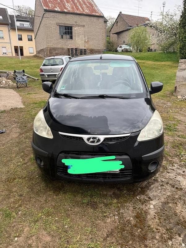 Gebraucht Hyundai i10 67 PS (49 kW) 2010 Schwarz Kleinwagen