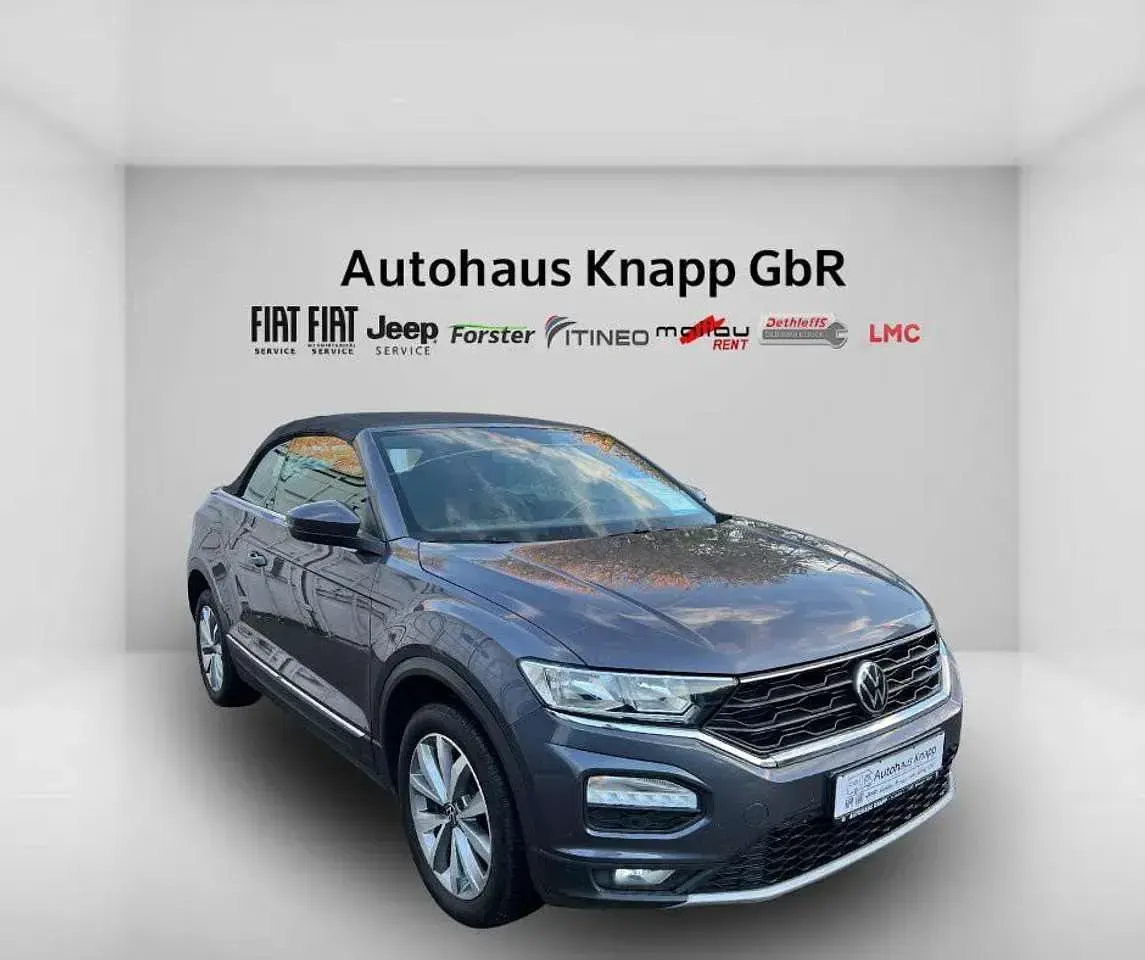 Gebraucht VW T-Roc Cabriolet Style 150 PS (110 kW) 2021 Rauchgraumetallic Cabrio