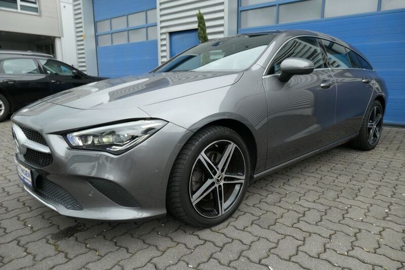 Mountaingrau Gebraucht 2020 Mercedes CLA220 Shooting Brake Progressive Kombi | 23.850 € (Fairer Preis) - Bild 1/4